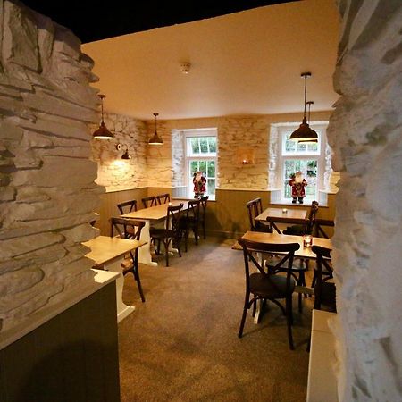 The Wolfe Inn Wolfscastle Haverfordwest Luaran gambar